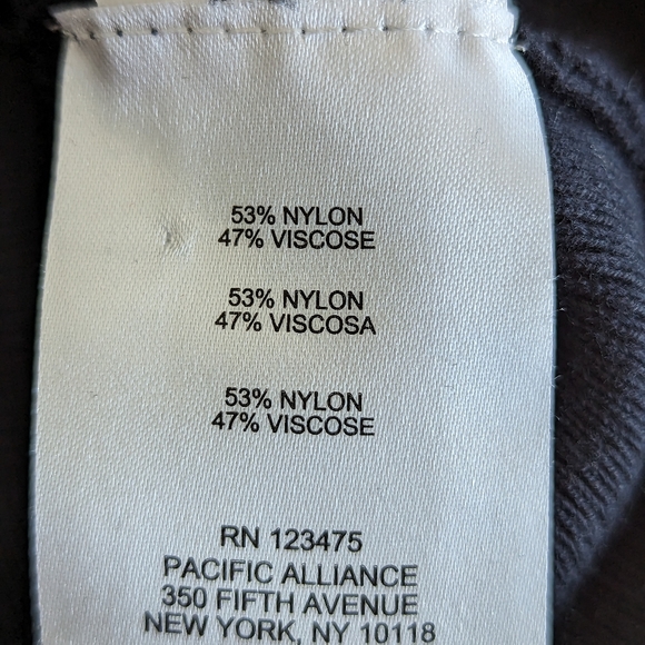 Ellen Tracy 3/4 length sleeve mock turtleneck sweater - Picture 2 of 4